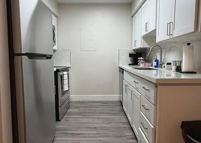 Apartment Modern & Stylish Oasis 2br/2ba - Pool View Mesa